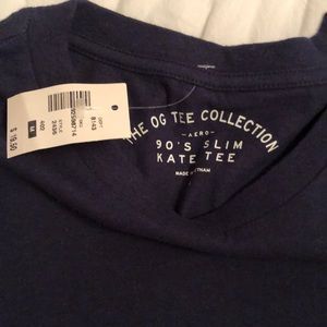 black 90s’ slim late crew tee aeropostale